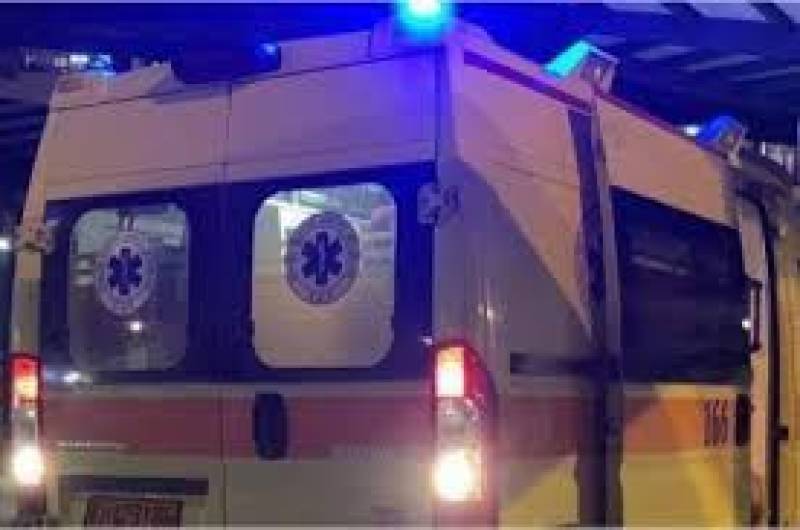 Μεσσηνία: Τροχαίο με 3 τραυματίες στην είσοδο της Κυπαρισσίας