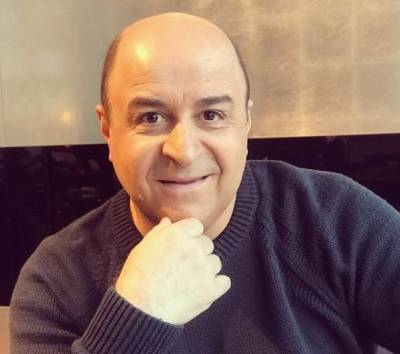 Ο Μάρκος Σεφερλής σήμερα στο Ανοιχτό Θέατρο Καλαμάτας