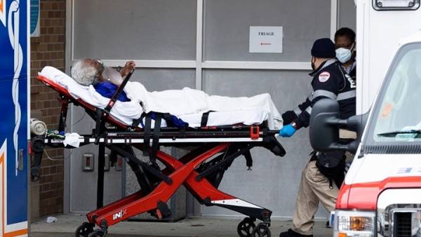 ΗΠΑ - Covid-19: Ακόμη 3.000 και πλέον νεκροί, σχεδόν 250.000 κρούσματα σε 24 ώρες