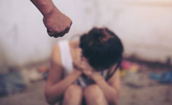 Λάρισα: Τουλάχιστον 300 περιστατικά ενδοοικογενειακής βίας και κακοποίησης γυναικών κάθε χρόνο