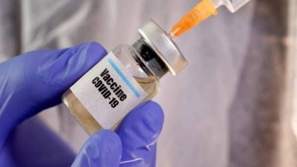 Εμβόλιο Pfizer εναντίον της Omicron - Η τέταρτη δόση παρέχει έξτρα προστασία στους άνω των 60