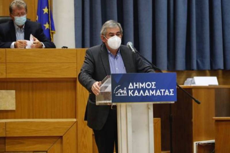 Αποχαιρετισμός στον τρισμέγιστο Μίκη Θεοδωράκη