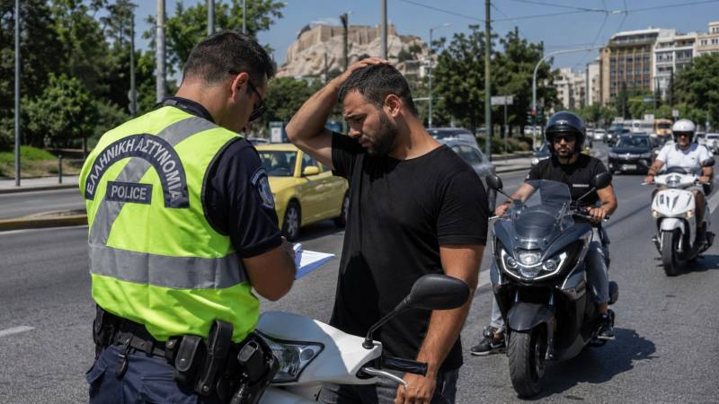 Πάνω από 1.400 κλήσεις για κράνος σε όλη τη χώρα