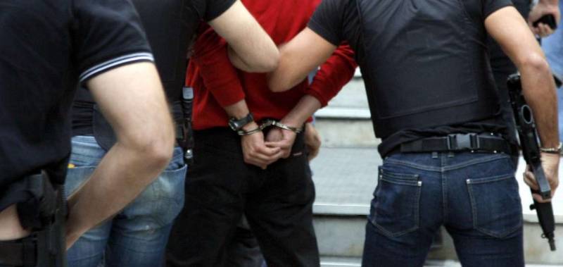Απάτη-μαμούθ 5 εκατ. ευρώ σε βάρος του ΕΟΠΥΥ: Δικογραφία για ιδιοκτήτρια γηροκομείου, χειροπέδες σε γιατρούς
