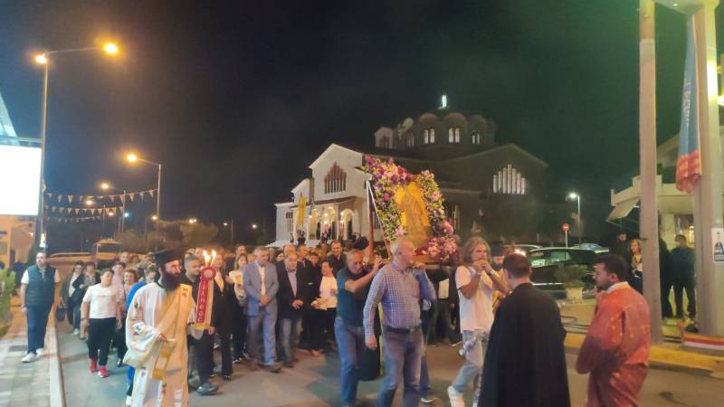Η Κυπαρισσία γιορτάζει τον Άγιο Αθανάσιο (βίντεο-φωτογραφίες)