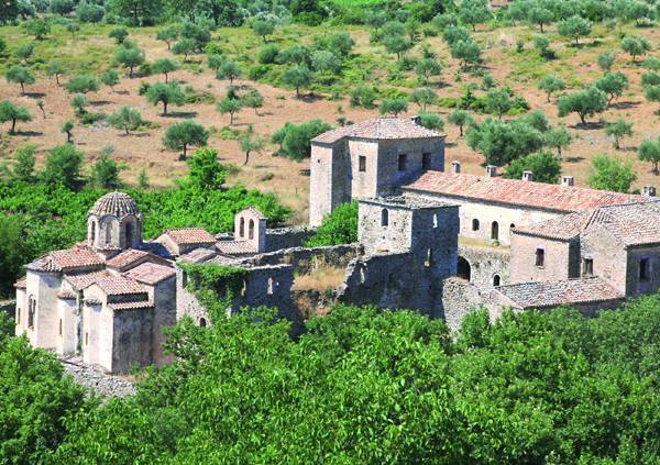 Συντήρηση του δρόμου προς το Ανδρομονάστηρο