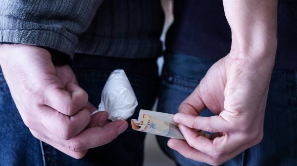 Ισόβια κάθειρξη για διακινητές ναρκωτικών αξίας άνω των 75.000 ευρώ