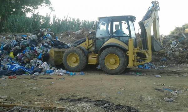 Νέες καταγγελίες για απόρριψη σκουπιδιών στο αγροκήπιο Φιλιατρών (βίντεο-φωτογραφίες)