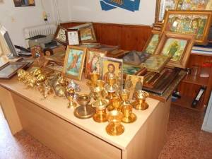 Εξιχνιάστηκε κλοπή σε ναό - Εντεκα συλλήψεις σε αστυνομική επιχείρηση στην Κορινθία
