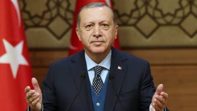 Liberation: Ο Ερντογάν προσπαθεί να υπερασπιστεί την Ουκρανία χωρίς να προσβάλει τη Ρωσία