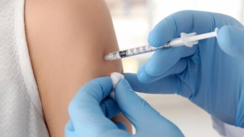 Το σκεπτικό της απόφασης για χορήγηση τρίτης δόσης εμβολίου εξηγεί η Β. Παπαευαγγέλου