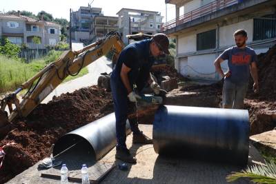 Καλαμάτα: Ολοκληρώθηκε η επιδιόρθωση της βλάβης στον αγωγό - Σταδιακή αποκατάσταση υδροδότησης