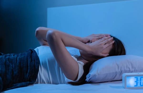 Κορονοϊός: Η ήπια λοίμωξη καθιστά πιο πιθανή την αϋπνία, ιδίως σε άτομα με άγχος ή κατάθλιψη