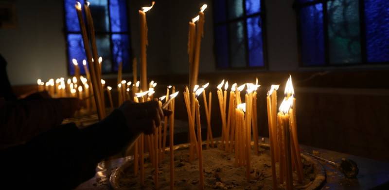 Κορονοϊός - Χαλκιδική: Ιερέας τέλεσε λειτουργία παρά την απαγόρευση