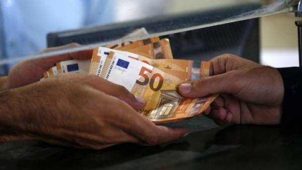 Στα 8,328 δισ. ευρώ ο συνολικός φόρος που καταβλήθηκε το 2018