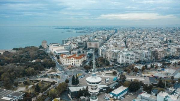Ανάκαμψη στη ζήτηση ακινήτων σε όλη την επικράτεια - Οι 10 δημοφιλέστερες περιοχές σε Αθήνα-Θεσσαλονίκη