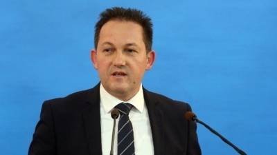 Πέτσας: Πρόσθετη έκτακτη χρηματοδότηση 30 εκατ. ευρώ στους δήμους