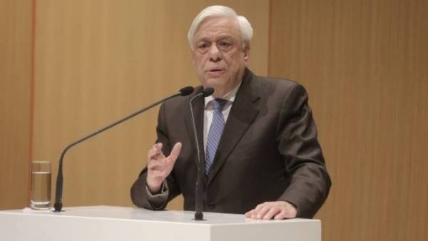 Ο Πρ. Παυλόπουλος για το σχέδιο νόμου της κυβέρνησης Καραμανλή για την άσκηση του εκλογικού δικαιώματος από τους εκτός Επικρατείας Έλληνες