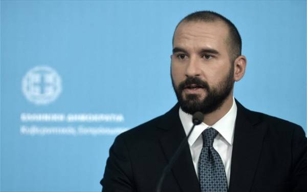 Δ. Τζανακόπουλος: Σύνθετη ονομασία και erga omnes για να υπάρξει λύση με την ΠΓΔΜ