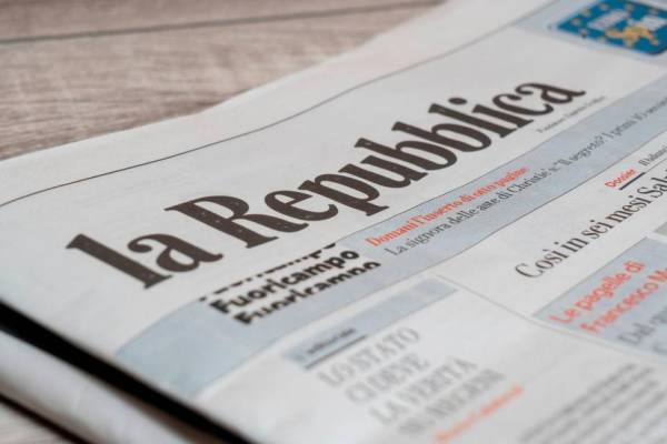 «Πέθανε η Ειρήνη Παπά, αξέχαστη Πηνελόπη στην Οδύσσεια, συμπαραγωγή της Rai», γράφει η La Repubblica - Ισχυρή η παρουσία της, στην ιταλική καλλιτεχνική σκηνή