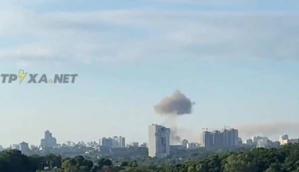 Πόλεμος στην Ουκρανία: Μπαράζ εκρήξεων στο Κίεβο (Βίντεο)