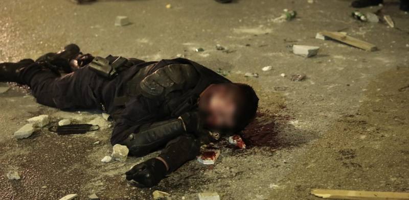 Νέα Σμύρνη: Τα πρώτα στοιχεία για την κατάσταση του τραυματία αστυνομικού (βίντεο)