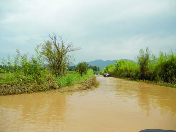 Προτάσεις της ΛΑΕ για τις ζημιές από τις πλημμύρες 