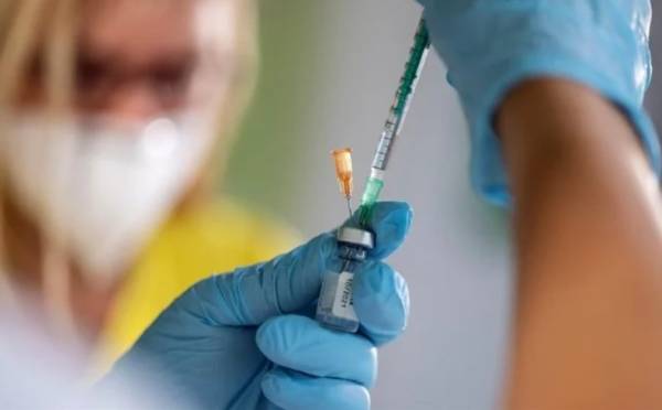 Γερμανία: Παιδιά εμβολιάστηκαν κατά λάθος με δόση για ενηλίκους