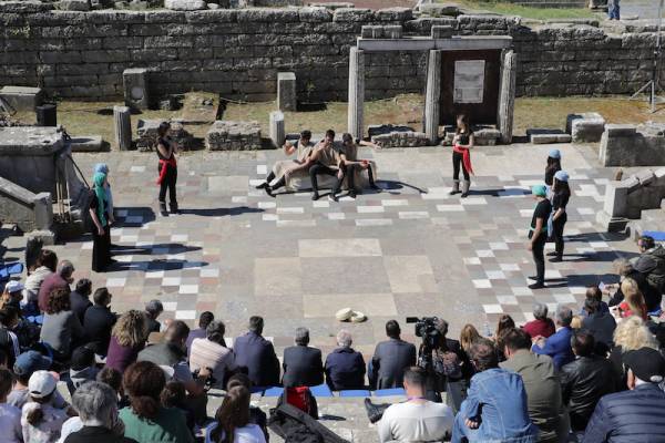 Αρχαία Μεσσήνη: Ξεκίνησε το 9ο Διεθνές Νεανικό Φεστιβάλ Αρχαίου Δράματος (βίντεο-φωτογραφίες)