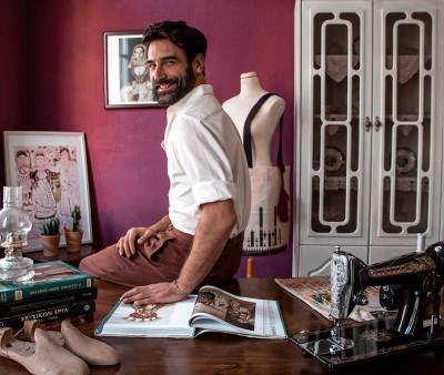Τσάντες “UYA” με στιλ από τον Καλαματιανό Κων. Γιαννακόπουλο
