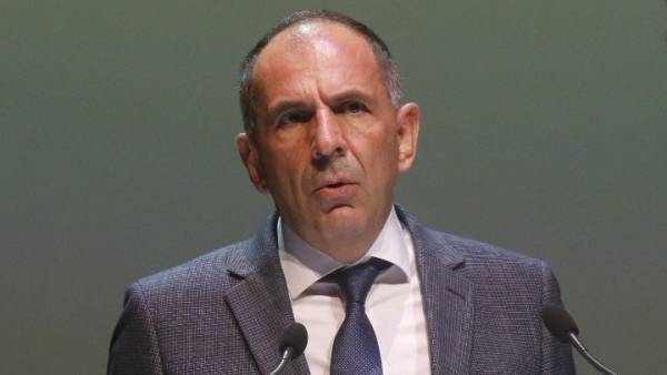 Γεραπετρίτης: Σε σχέση με τις εκλογές, η κυβέρνηση πορεύεται με σεβασμό προς τους θεσμούς