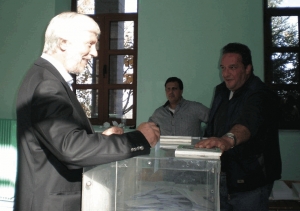 Ραντεβού την Κυριακή για την Περιφέρεια Πελοποννήσου με πρώτο τον Τατούλη