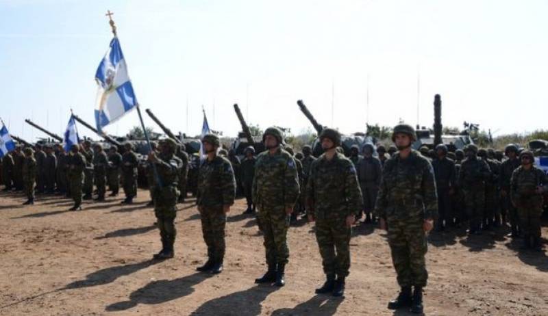 "Καμπάνες" για τα παραγγέλματα στα αλβανικά στον ελληνικό στρατό (βίντεο)