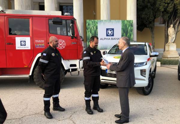 Δωρεά 6 πυροσβεστικών οχημάτων στην ΟΑΚ 4x4 Μεσσηνίας
