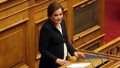 Ντόρα Μπακογιάννη: Θα χρησιμοποιώ τον όρο Βόρεια Μακεδονία