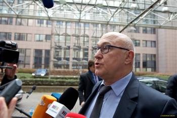 Σαπέν: Υπάρχει συναίνεση με την Ελλάδα σε πολλά θέματα
