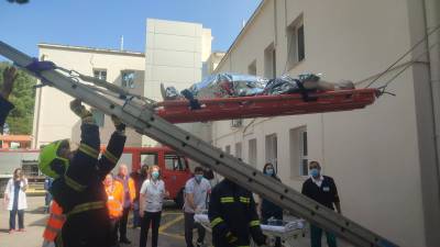 Άσκηση ετοιμότητα για σεισμό στο Νοσοκομείο Κυπαρισσίας (βίντεο-φωτογραφίες)