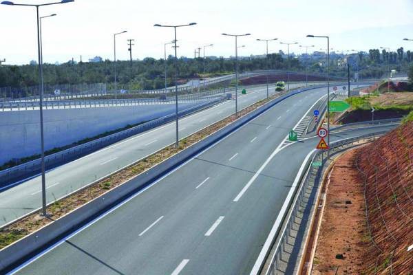 Πόσο κόστισε συνολικά ο αυτοκινητόδρομος Κόρινθος - Τρίπολη - Καλαμάτα και το Λεύκτρο - Σπάρτη