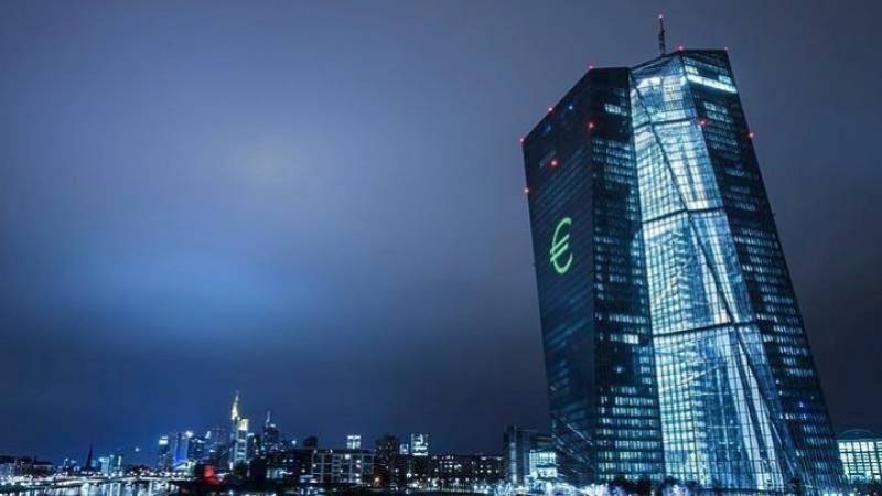 Συνεδριάζει την Πέμπτη η ΕΚΤ - Τι περιμένουν οι αγορές