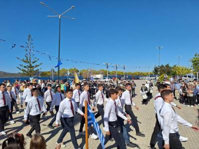 Με λαμπρότητα τιμήθηκε η 28η Οκτωβρίου στο Δήμο Πύλου - Νέστορος