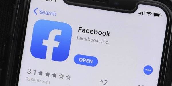 Κορονοϊός: Το Facebook «κατέβασε» 7 εκατ. αναρτήσεις με fake news