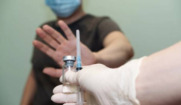 Focus Bari: Πόσοι παραμένουν αρνητές των εμβολίων και για ποιους λόγους