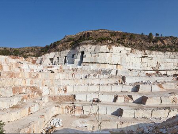 Σύσκεψη στην Ενότητα Μεσσηνίας: Προς επαναπροσδιορισμό των λατομικών περιοχών