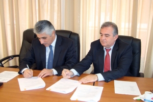 Προγραμματική σύμβαση συνεργασίας υπέγραψαν Αποστολόπουλος και Καφαντάρης