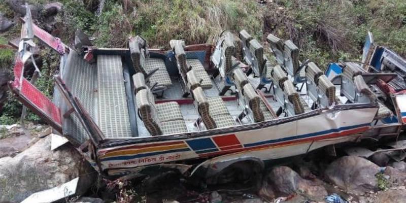 Τουλάχιστον 44 νεκροί από τροχαίο με λεωφορείο στη βόρεια Ινδία
