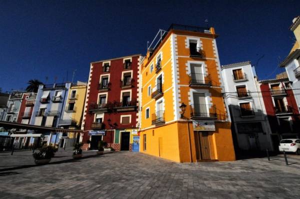 Ισπανία: 50 χιλιάδες κατασχεμένα σπίτια σε νέους με χαμηλό ενοίκιο