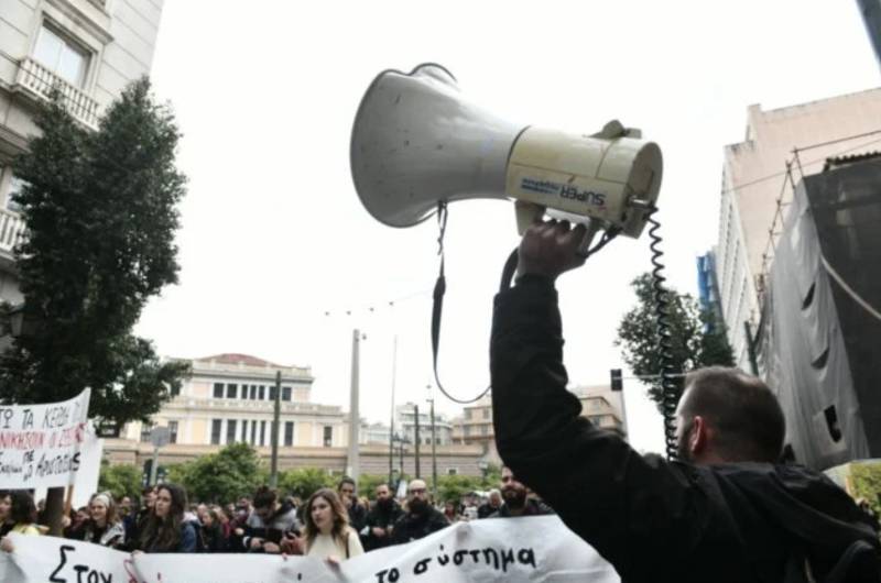 ΑΔΕΔΥ: Εικοσιτετράωρη πανελλαδική απεργία στις 28 Φεβρουαρίου