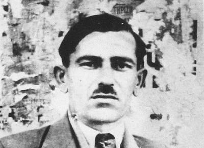 Καλαμάτα: Αφιέρωμα στον ρεμπέτη Βαγγέλη Παπάζογλου στο "Μικρόβιο" της ΚΝΕ
