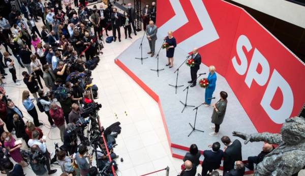 Γερμανία: Πρώτη συμφωνία SPD, FDP και Πράσινων για σχηματισμό κυβέρνησης