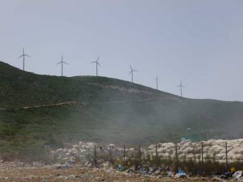 Αναβλήθηκε η δίκη για  τα σκουπίδια στον Αγιο Νικόλαο